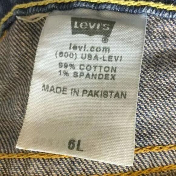 Levi's Jeans Bootcut Womens Size 6 Long Straight Leg Stretch Dark Wash Denim - Picture 8 of 9